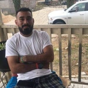 Meet your Posher, Leon